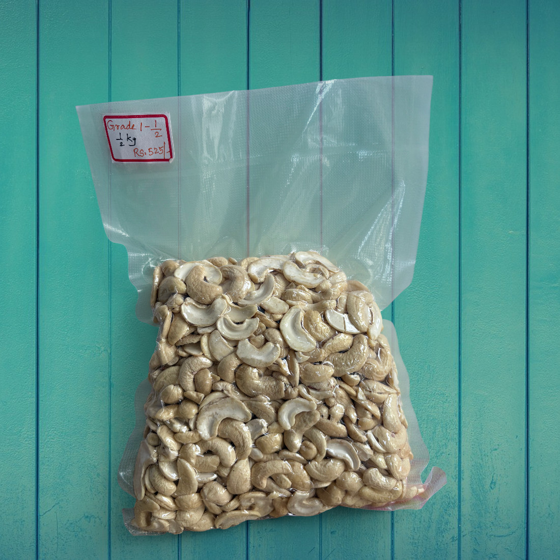 Quarter Cashew Nuts (1/4)- Grade-1